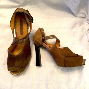 Modern vintage sandals